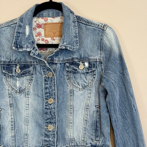 Amethyst Jeans Cropped Jacket Womens M Blue Denim Distressed Button Y2K Trucker - Picture 4 of 6